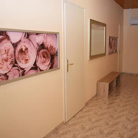 Lilian Apartmanhaz Apartment