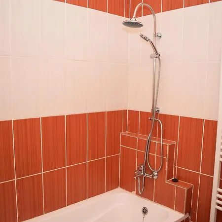 Lilian Apartmanhaz Lägenhet