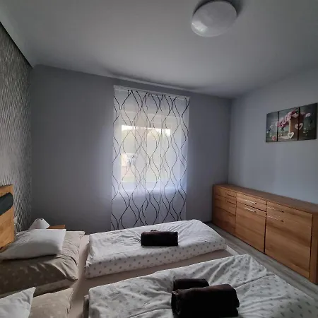 Lilian Apartmanhaz Διαμέρισμα