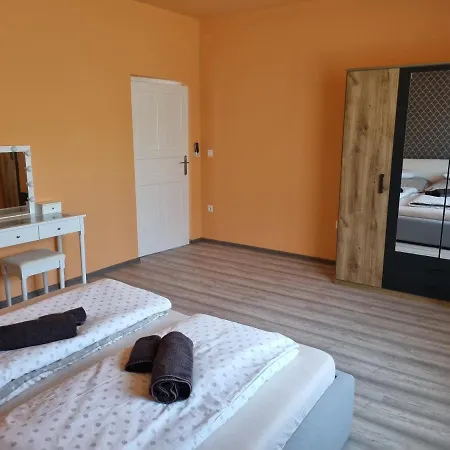 Lejlighed Lilian Apartmanhaz *