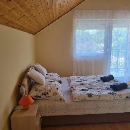 Lilian Apartmanhaz Apartament *