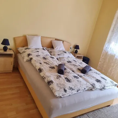 Lilian Apartamento Siófok