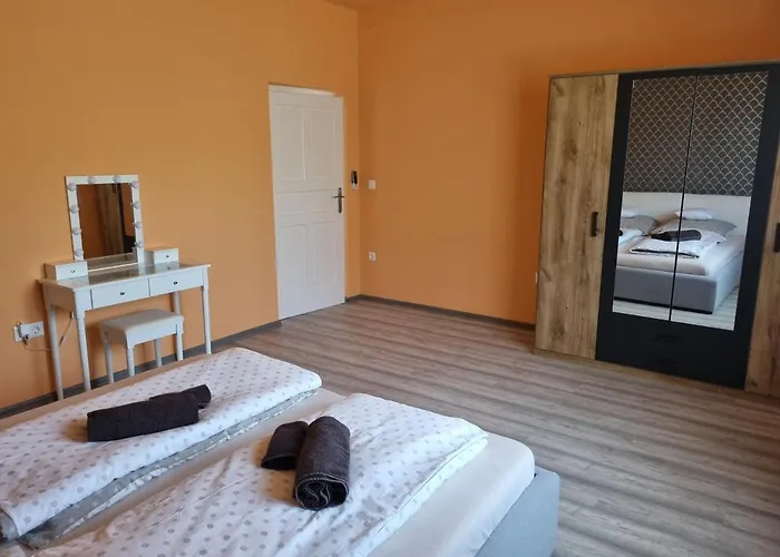 Апартаменты Lilian Apartmanhaz *