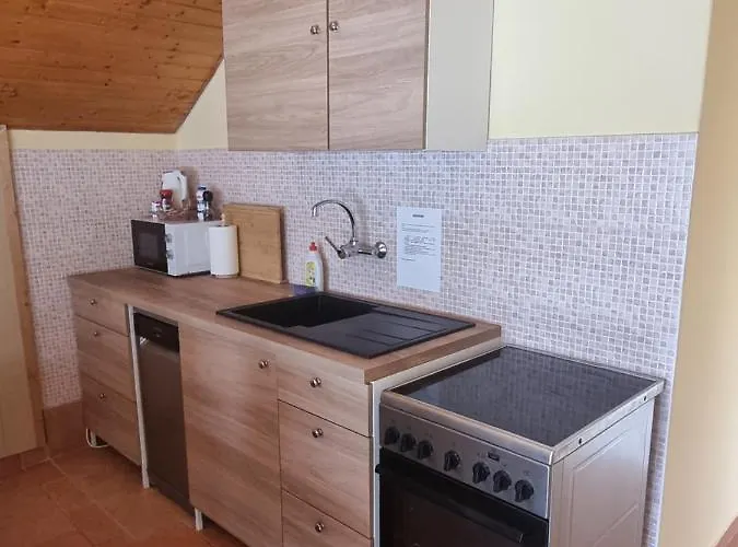 Lilian Apartmanhaz