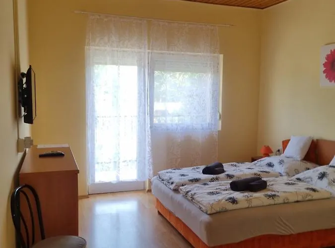 Lilian Apartmanhaz
