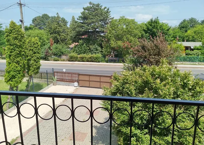 Апартаменты Lilian Apartmanhaz